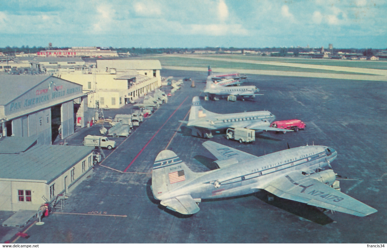 CPA - Curtis Commando - Compagnie Pan American World Airways - Aéroport De Miami - 1946-....: Modern Era