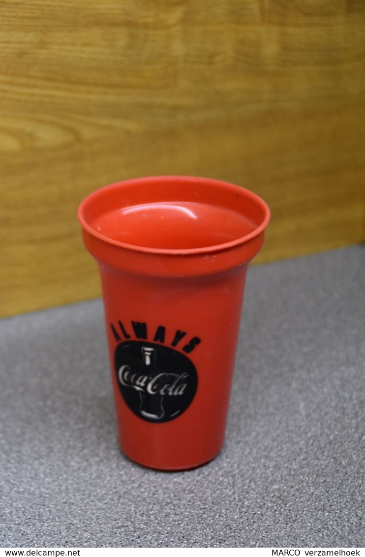 Coca-cola Company Rode Plastic Beker Always Coca Cola - Mugs & Glasses