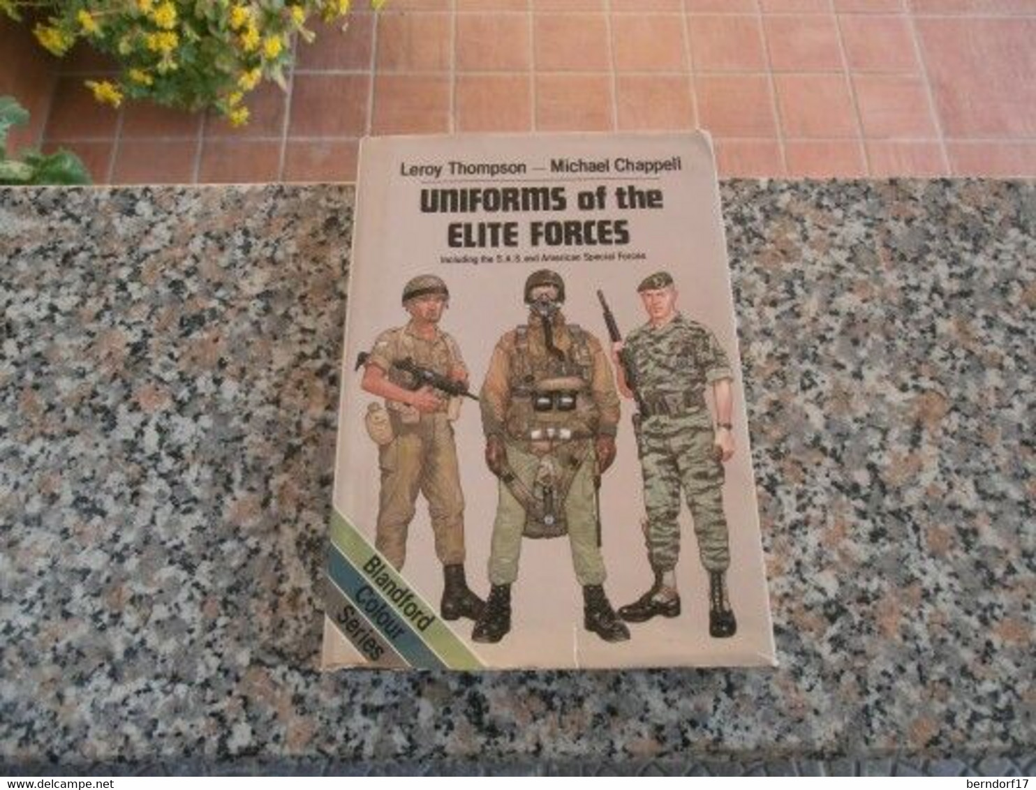 Uniforms Of The Elite Forces - Thompson-Chappell - Wereld