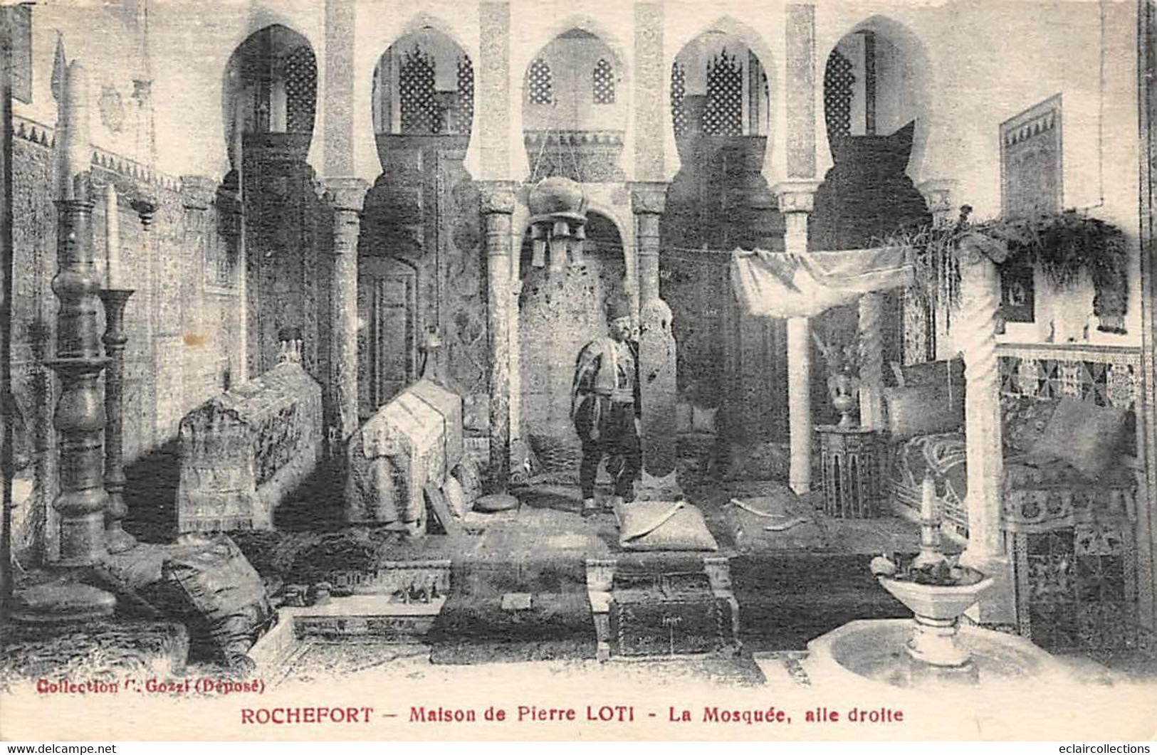 Rochefort Sur Mer          17            Pierre Loti.   Sa Maison.   La Mosquée.  Aile Droite        (voir Scan) - Rochefort