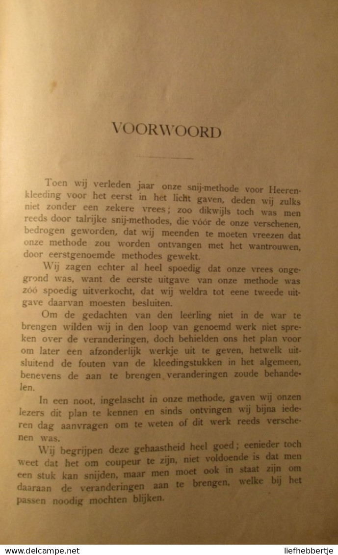 Het Passen , Verbeteren En Veranderen - Door A. Nebeling - Kledij Kostuums Textiel - 1897 - Coupeur - Vor 1900