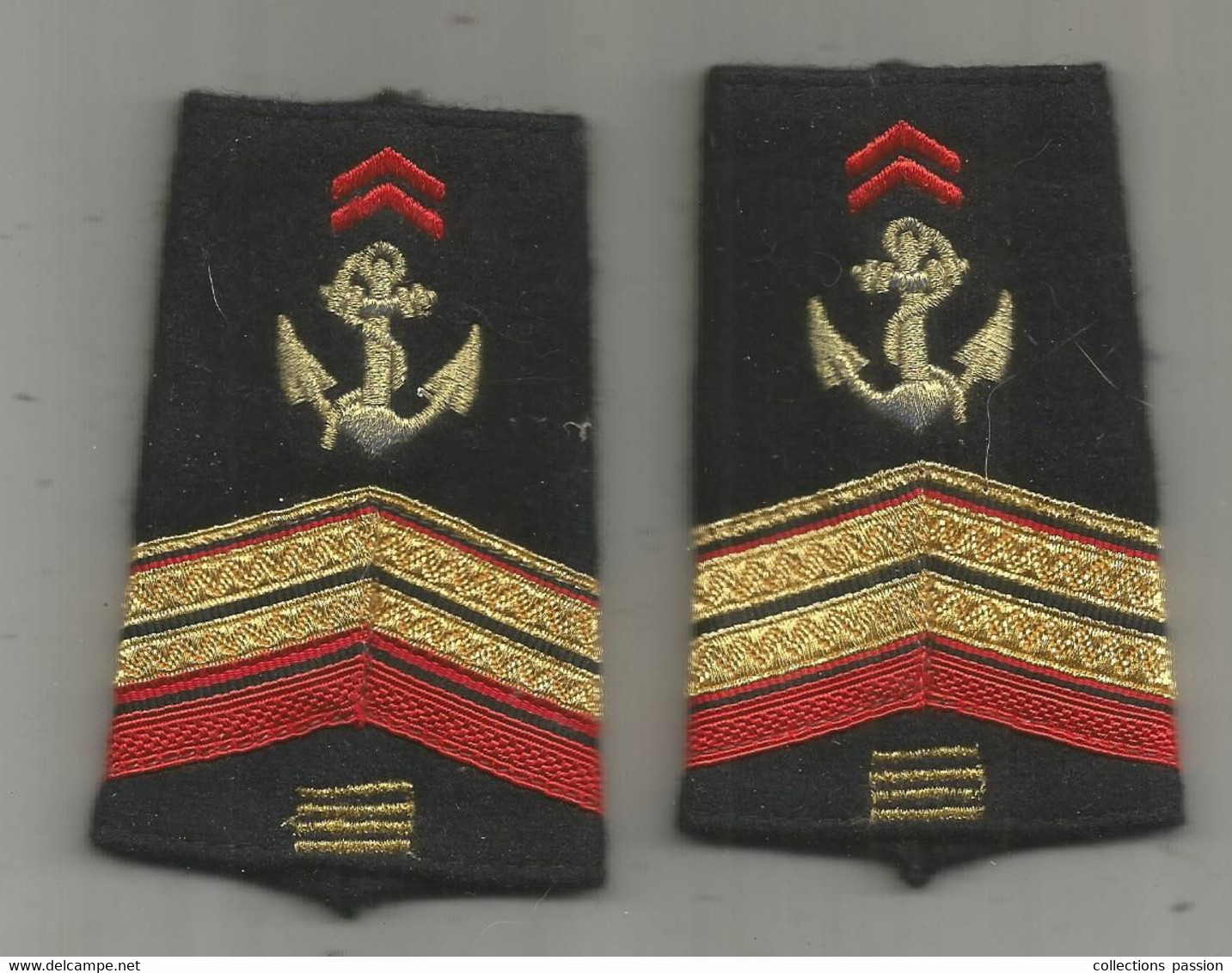 JC , G , écusson Tissu , Passant D'épaule ,foureaux, Marine,  2 Scans ,LA PAIRE , Frais Fr 2.25 E - Patches