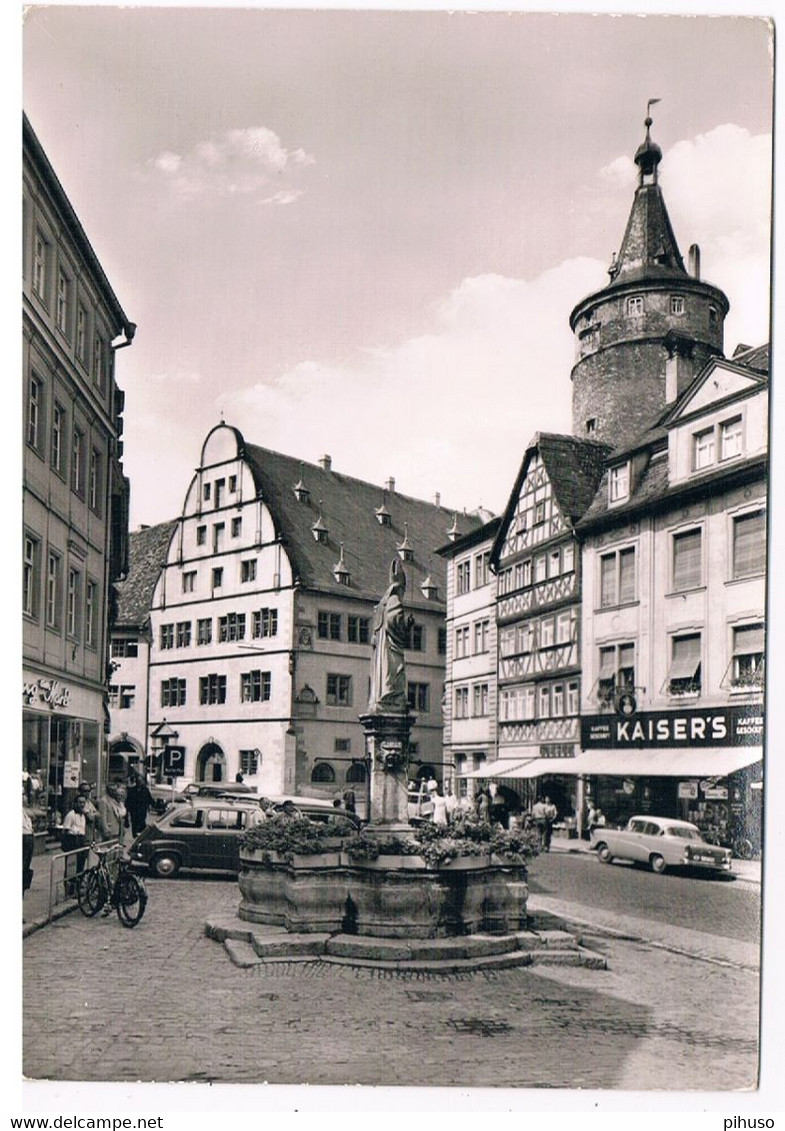 D-12243  KITZINGEN : Der Marktplatz Mit Rathaus Und Killiansbrunnen - Kitzingen