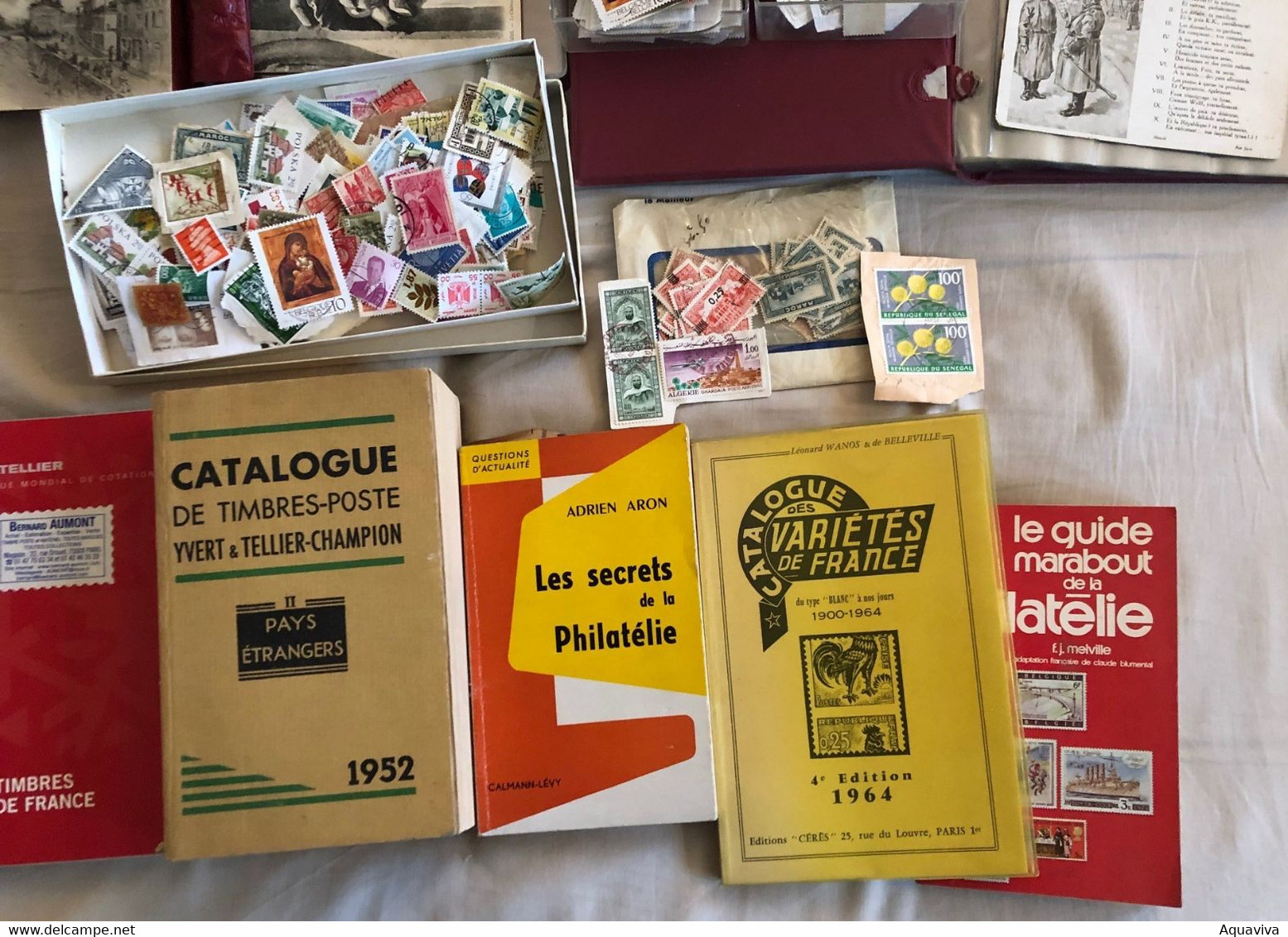 ***Lot Magique *** Collection : Timbres,cartes Postales, Classeurs Et Catalogues ... Pour S'amuser Pendant Les Soirées ! - Verzamelingen (zonder Album)