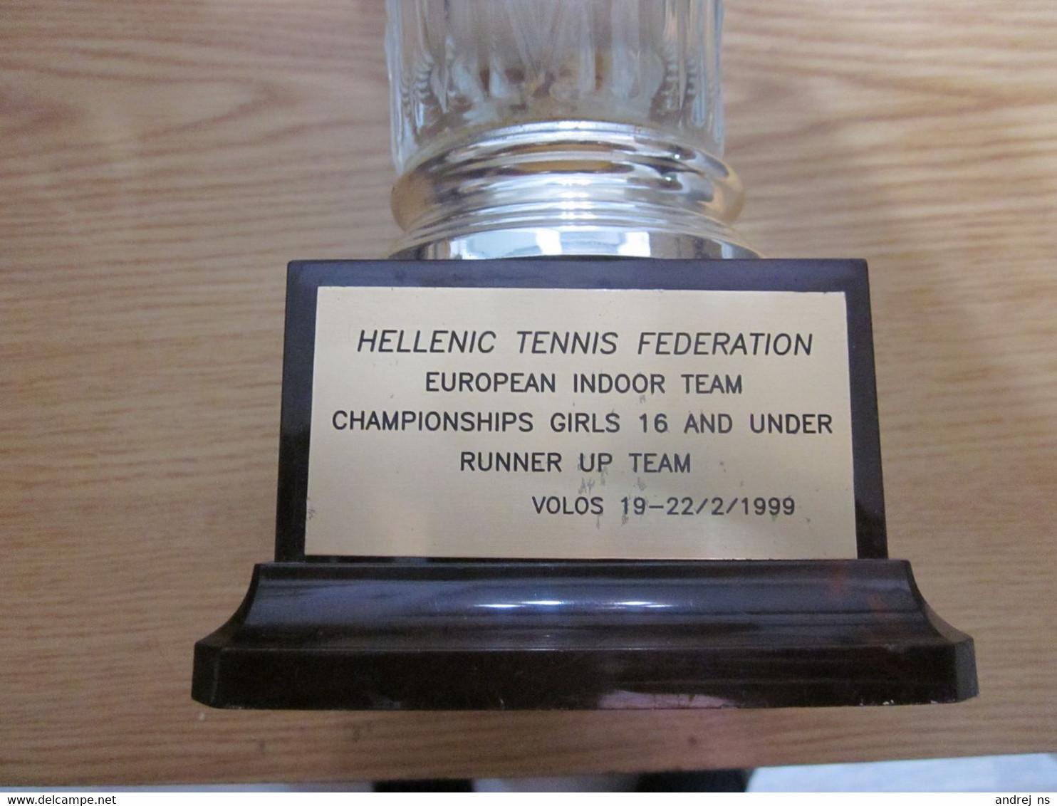 CUP Hellenic Tennis Federation European Indoor Team Championships Girls 16 And Under Runner Up Team VOLOS  1999 - Bekleidung, Souvenirs Und Sonstige