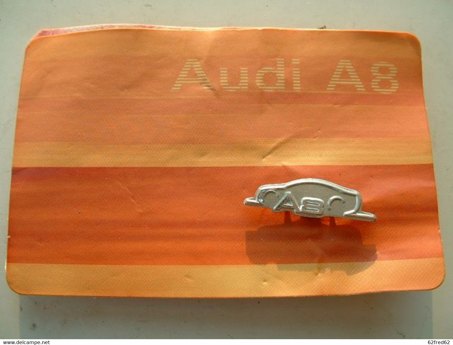 PIN'S AUDI A8 - Audi
