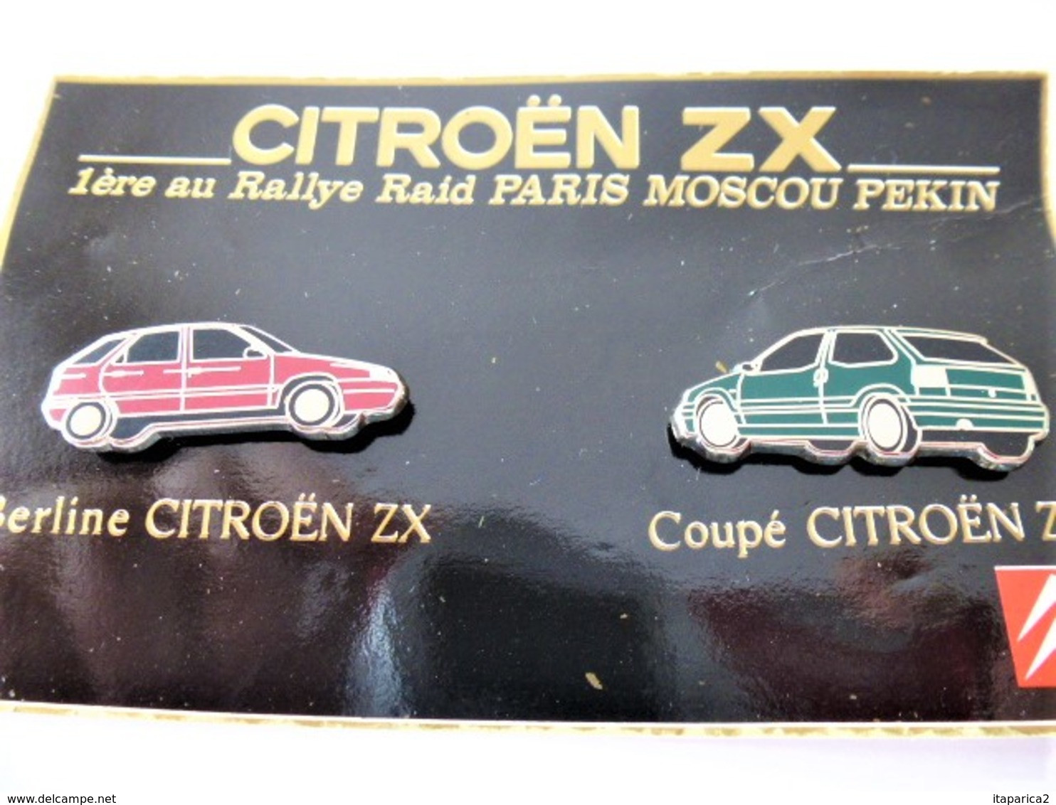 Plaquette 2 Pin's Citroen ZX 1 ère Au Rallye Raid PARIS MOSCOU PEKIN / 33NAT - Citroën