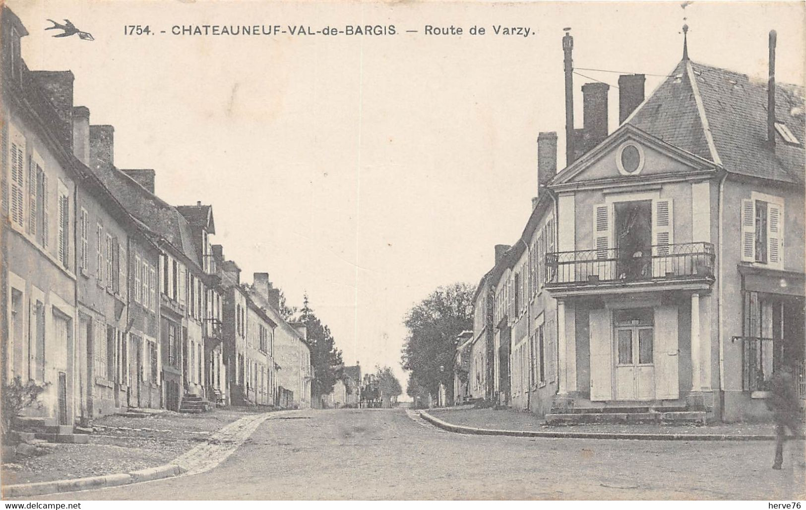 CHATEAUNEUF VAL DE BARGIS - Route De Varzy - Other & Unclassified