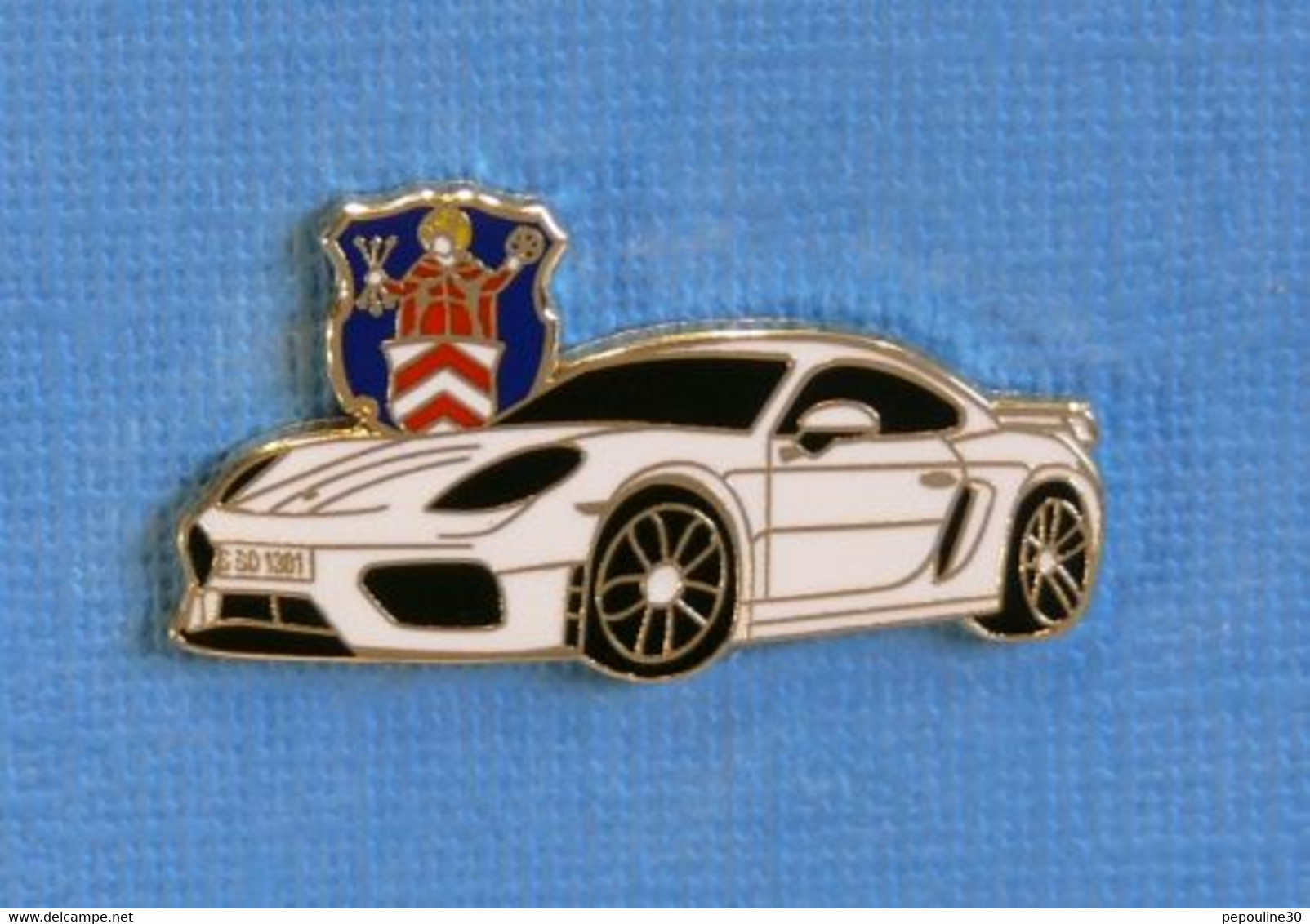 1 PIN'S //  ** PORSCHE 718 CAYMAN GT4 ** - Porsche