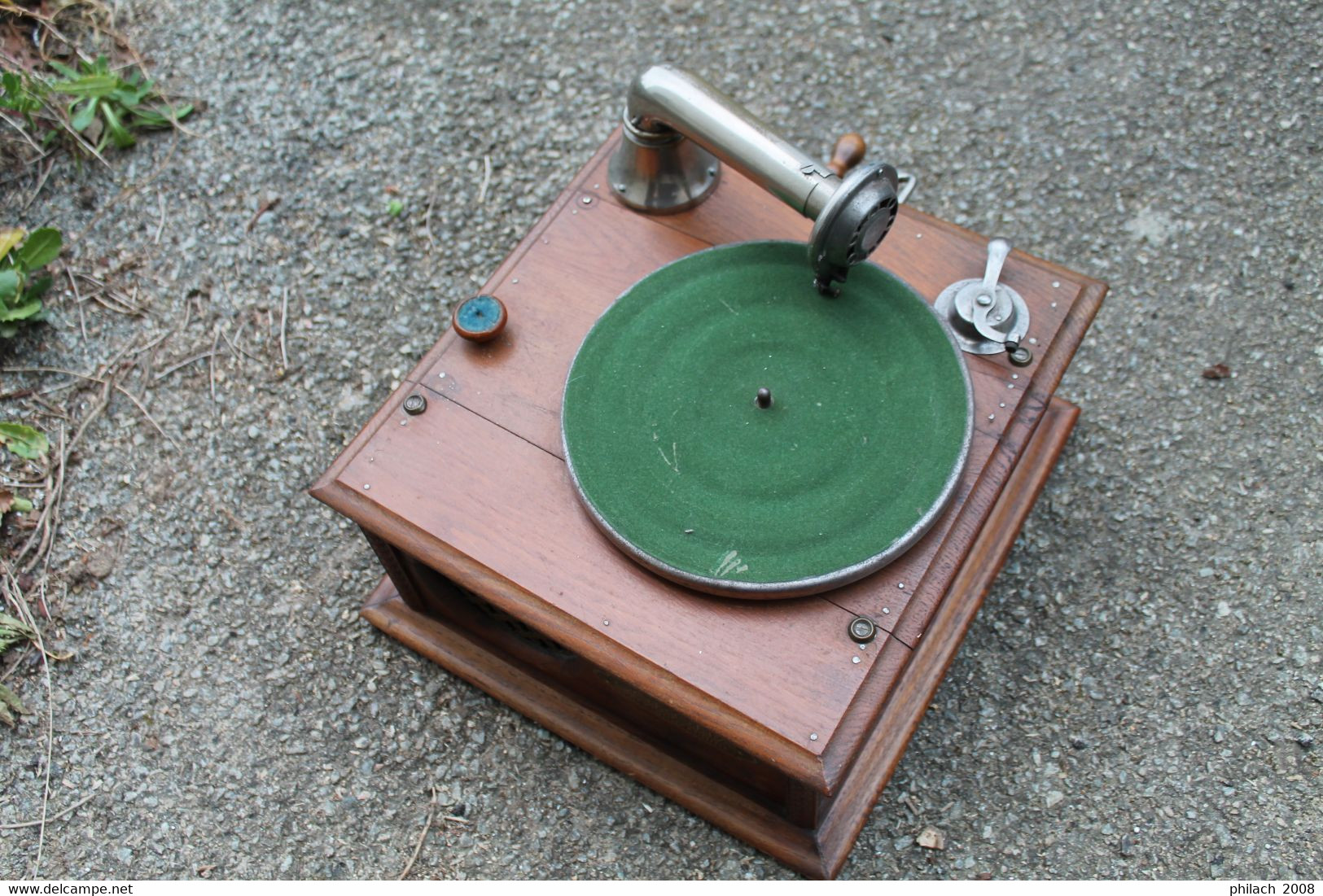 Gramophone Ancien , Caisse Bois - Apparaten