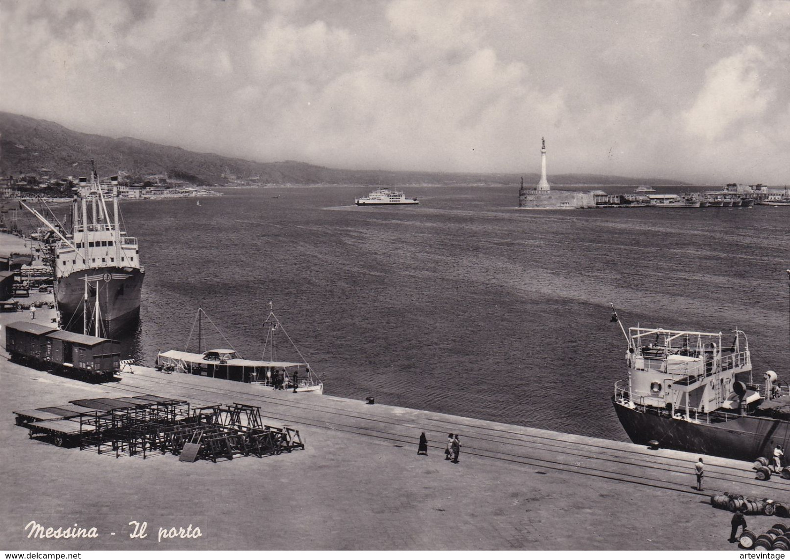 Cartolina Di Messina - Il Porto - Messina