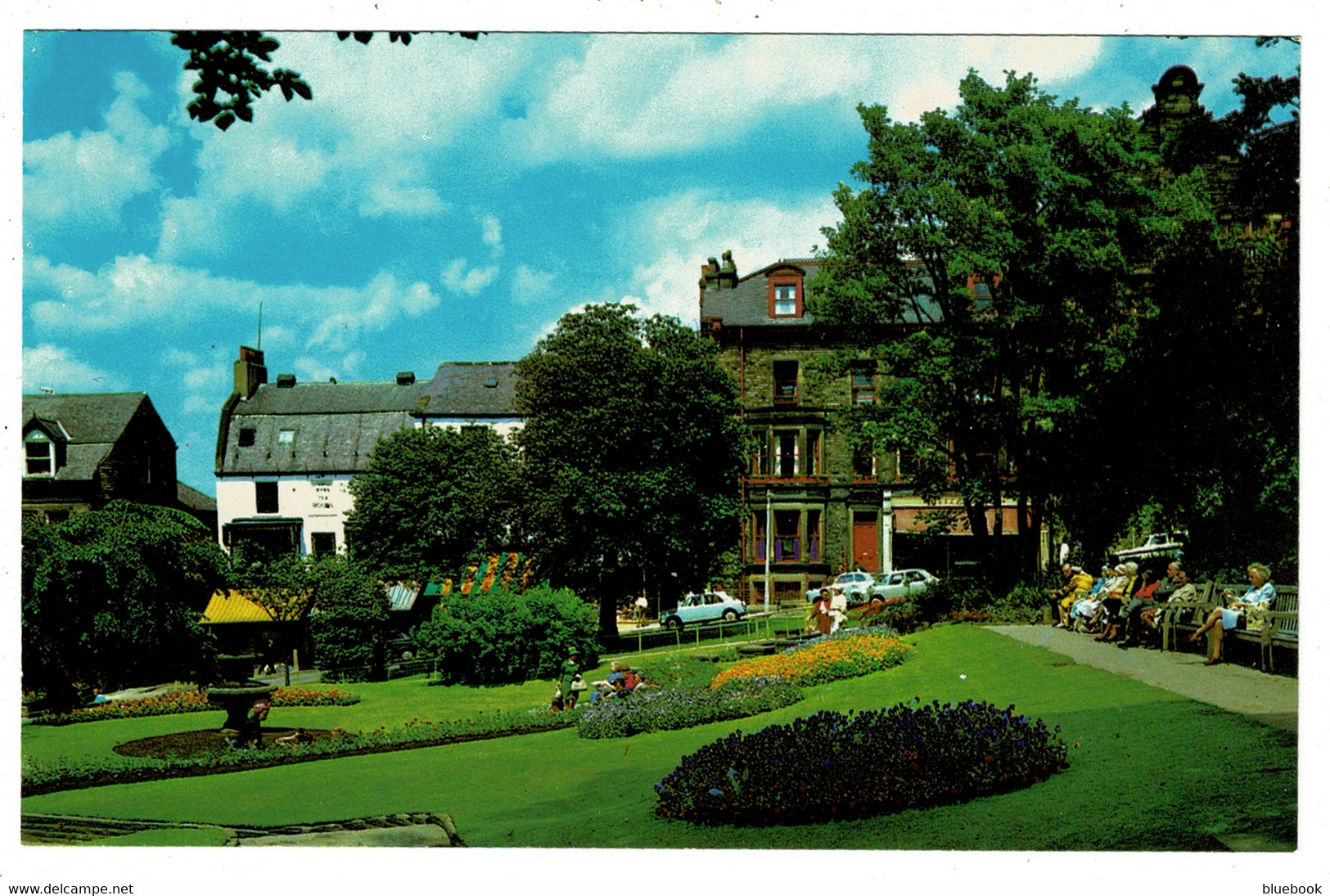 Ref 1478 - Postcard - Montpellier Parade & Gardens Harrogate Yorkshire - Harrogate