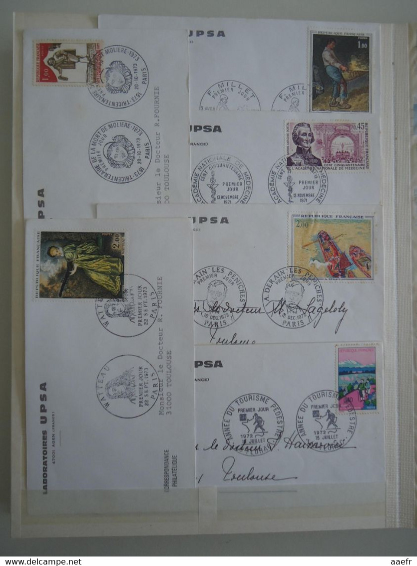 Monde - 9000 timbres différents dans 3 albums