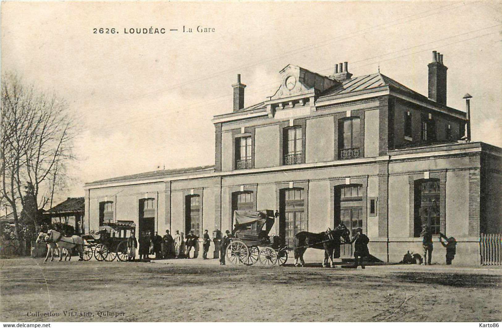 Loudéac * Vue Sur La Gare * Attelage * Ligne Chemin De Fer Côte D'armor - Loudéac