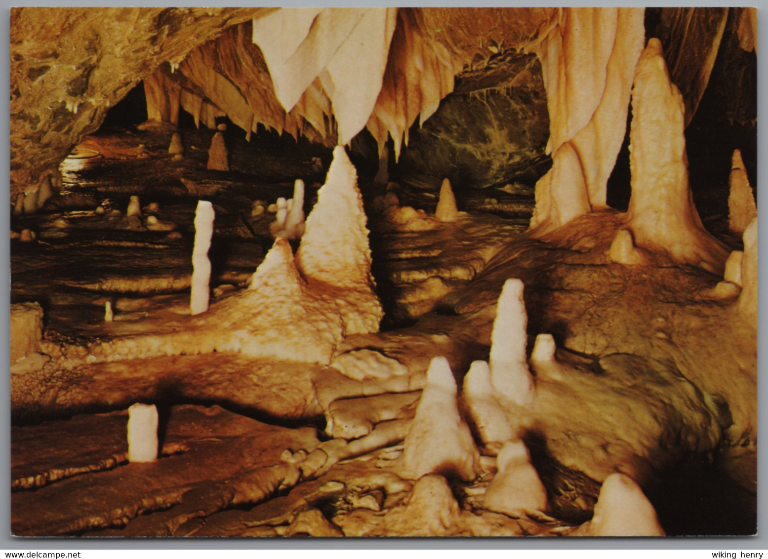 Attendorn - Tropfsteinhöhle 2   Kristallpalast - Attendorn