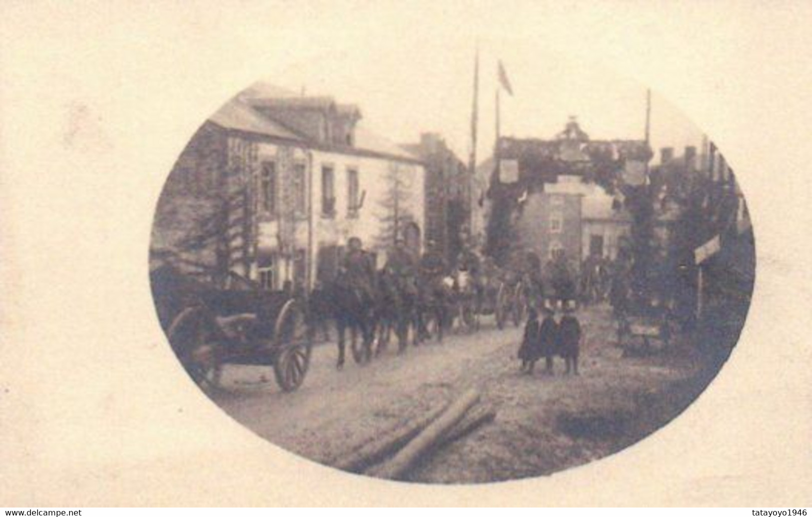 LIBIN  Reproduction D'une Photo Route De Villance  Les Troupes Françaises En 1914 - Libin