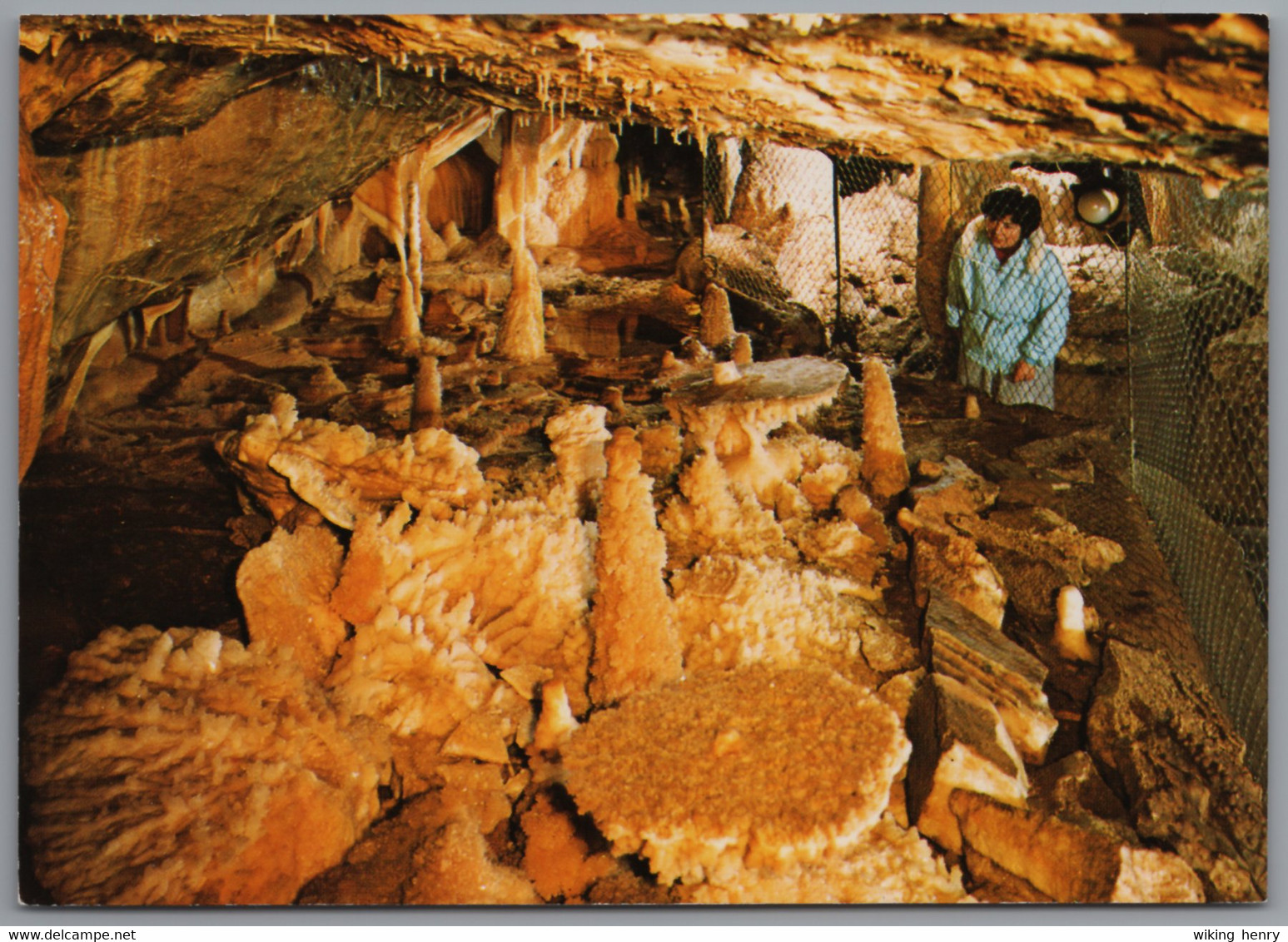 Attendorn - Tropfsteinhöhle 4   Kristallgrotte - Attendorn