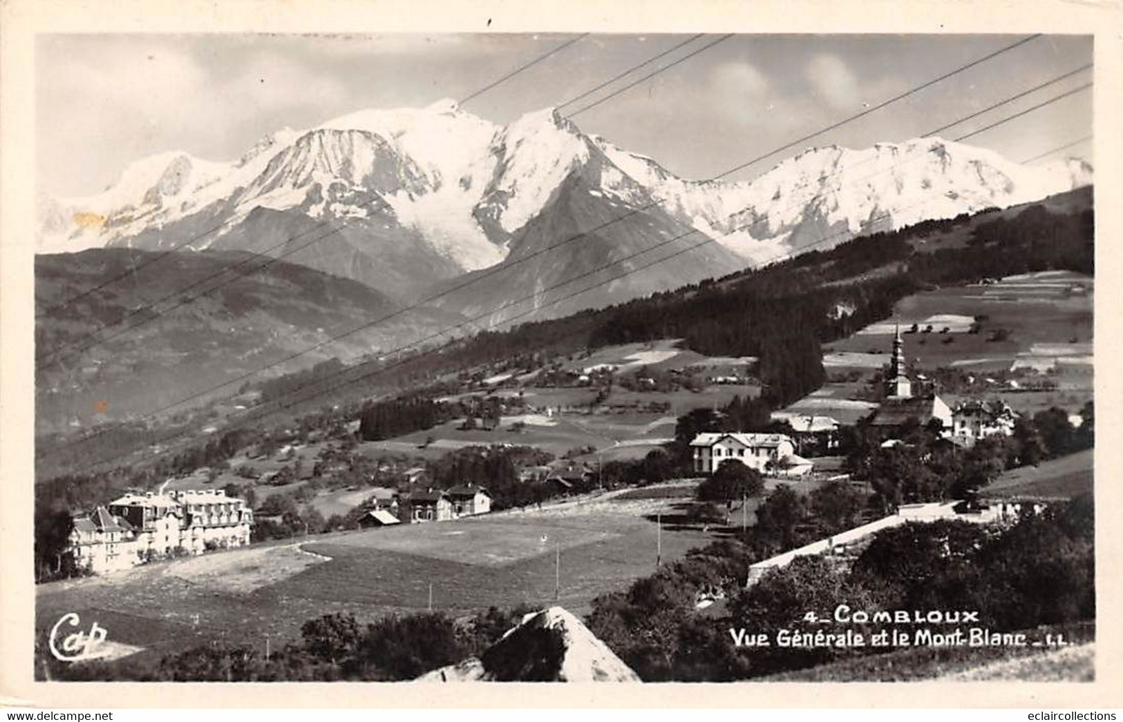 Combloux      74        Vue Générale Et Le Mont Blanc      (voir Scan) - Combloux