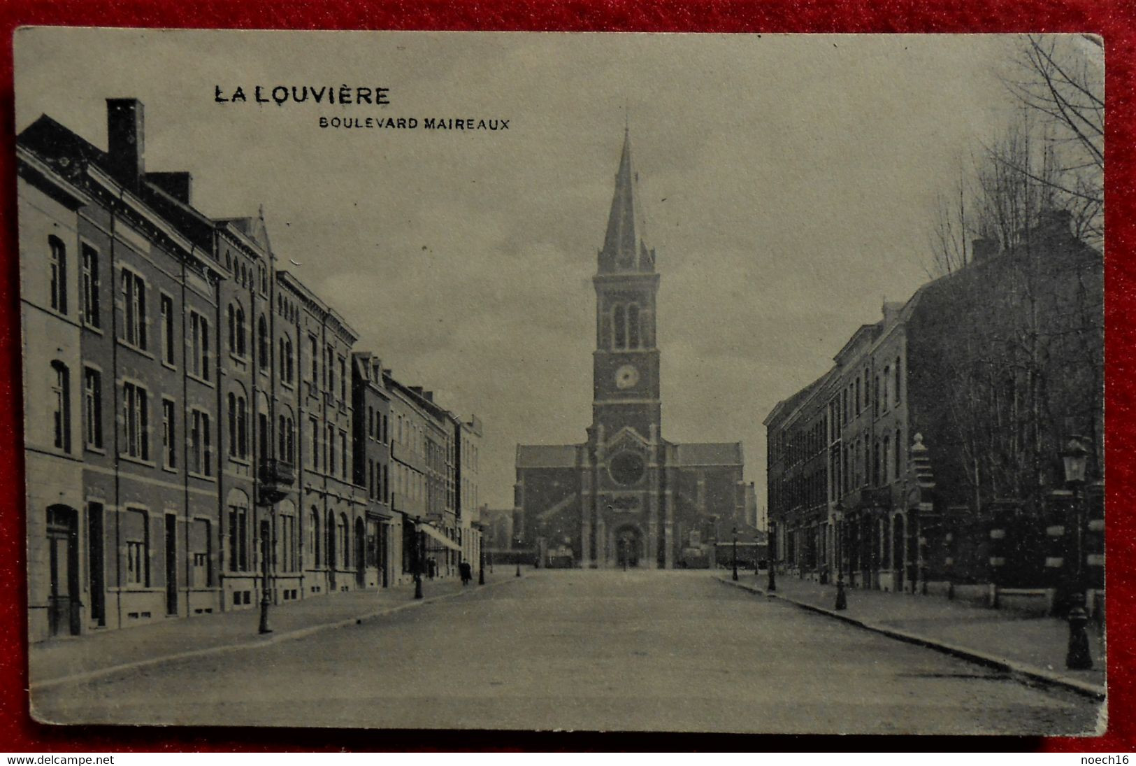 CPA  La Louvière, Boulevard Maireaux - La Louvière