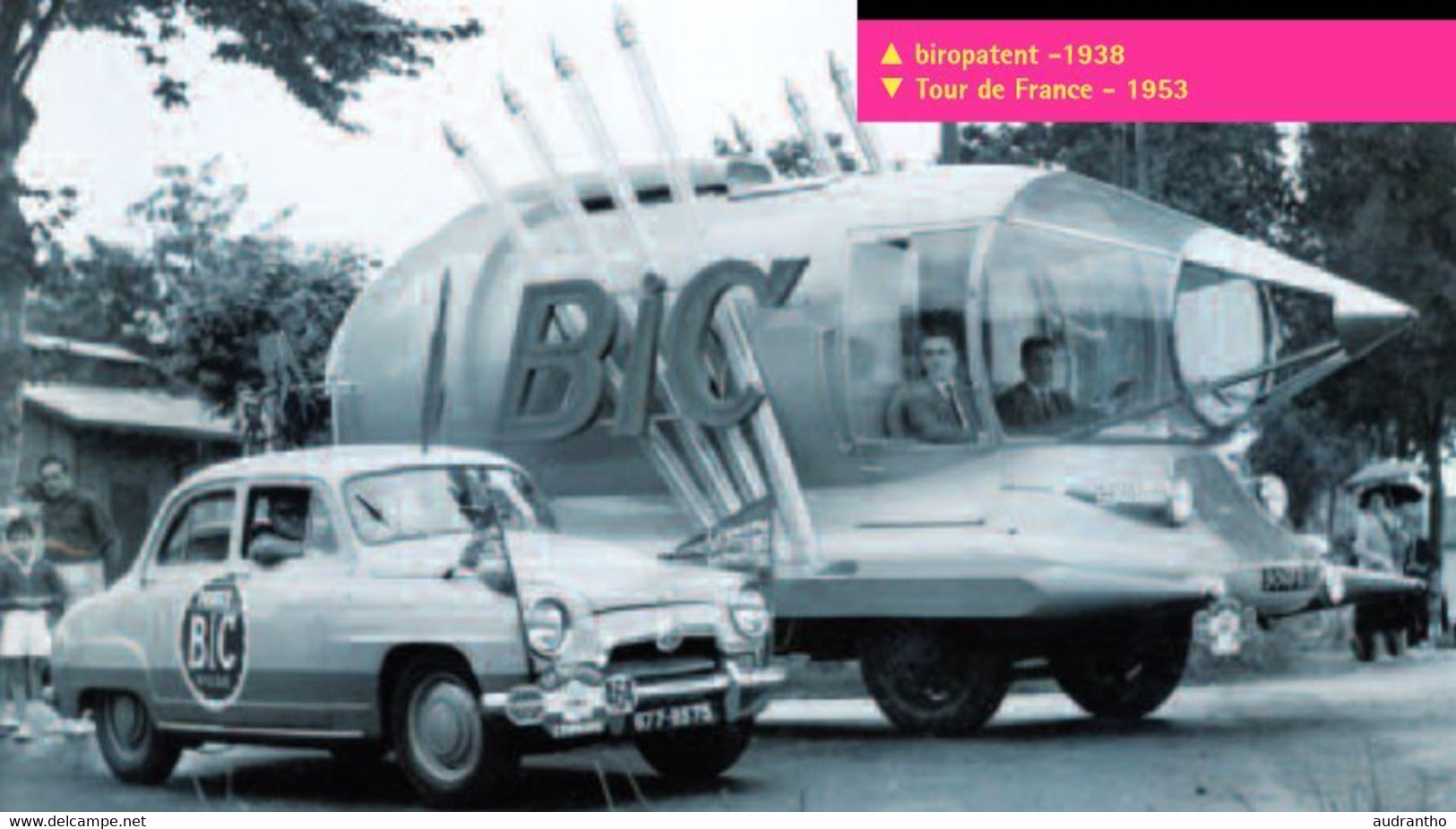 Rare Photographie Tour De France Cycliste 1953 Voiture Publicitaire Renaut Futuriste BIC Orne ?? Cyclisme Automobile - Cycling