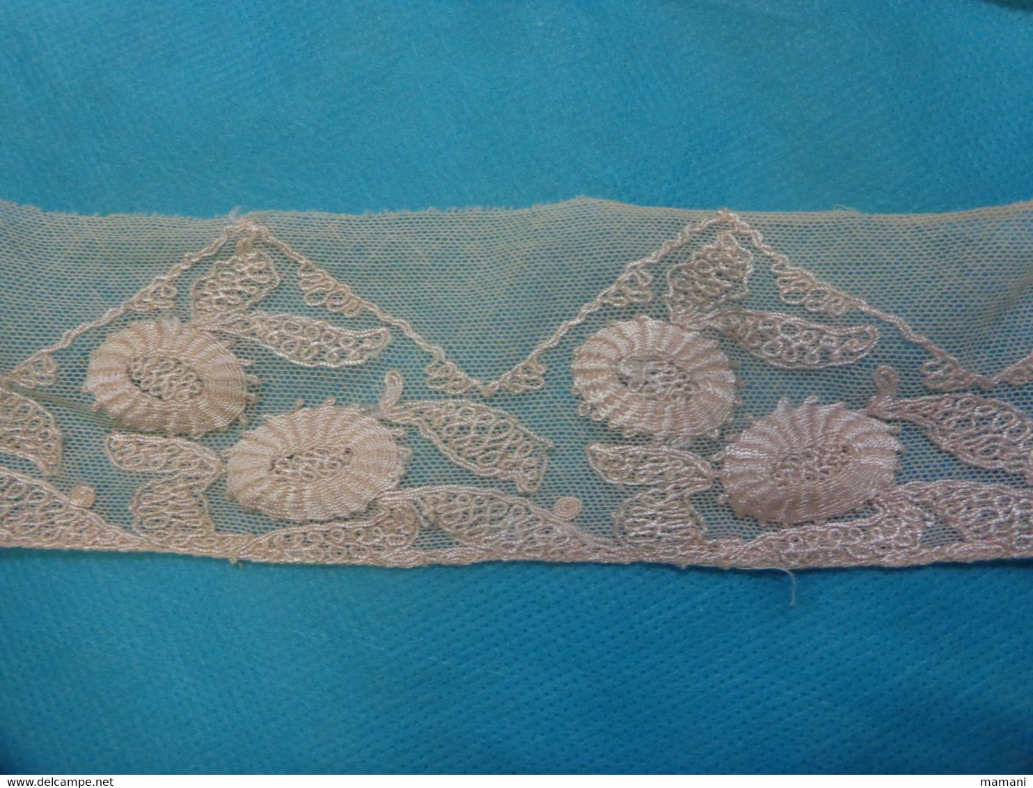 Dentelle Rose A Identifier Epoque ??? 3.20 M X 5.5 Cm - Laces & Cloth