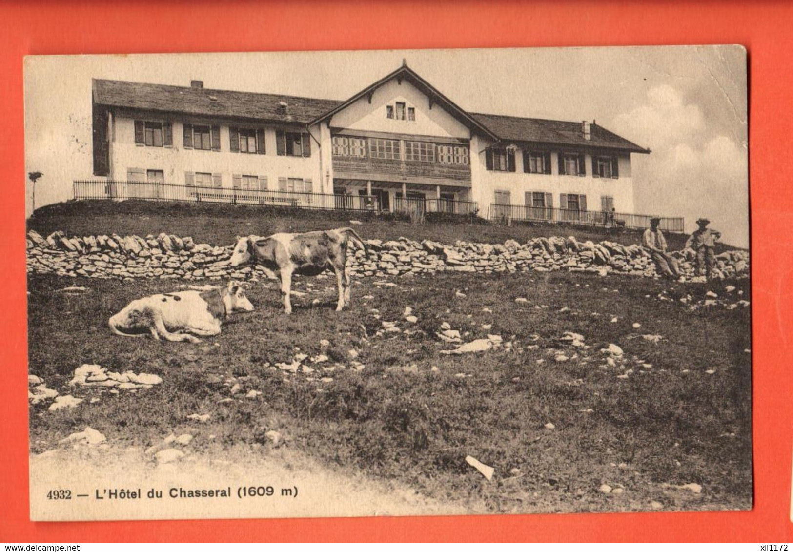 ZLF-04  L'Hôtel Du Chasseral, Troupeau De Vaches, ANIME. Tampon De L'Hôtel. Cachet St.-Imier 1914.Phototypie 4932 - Saint-Imier 
