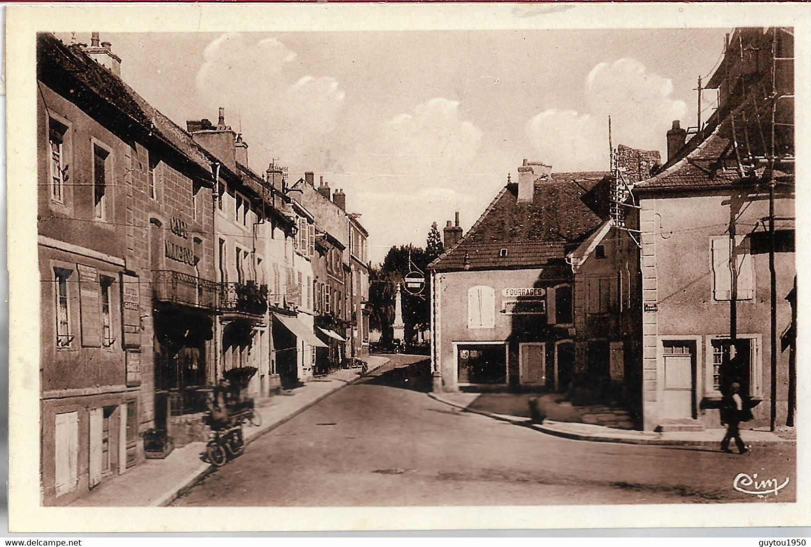 très bon lot de 60 cartes postales de villages de france