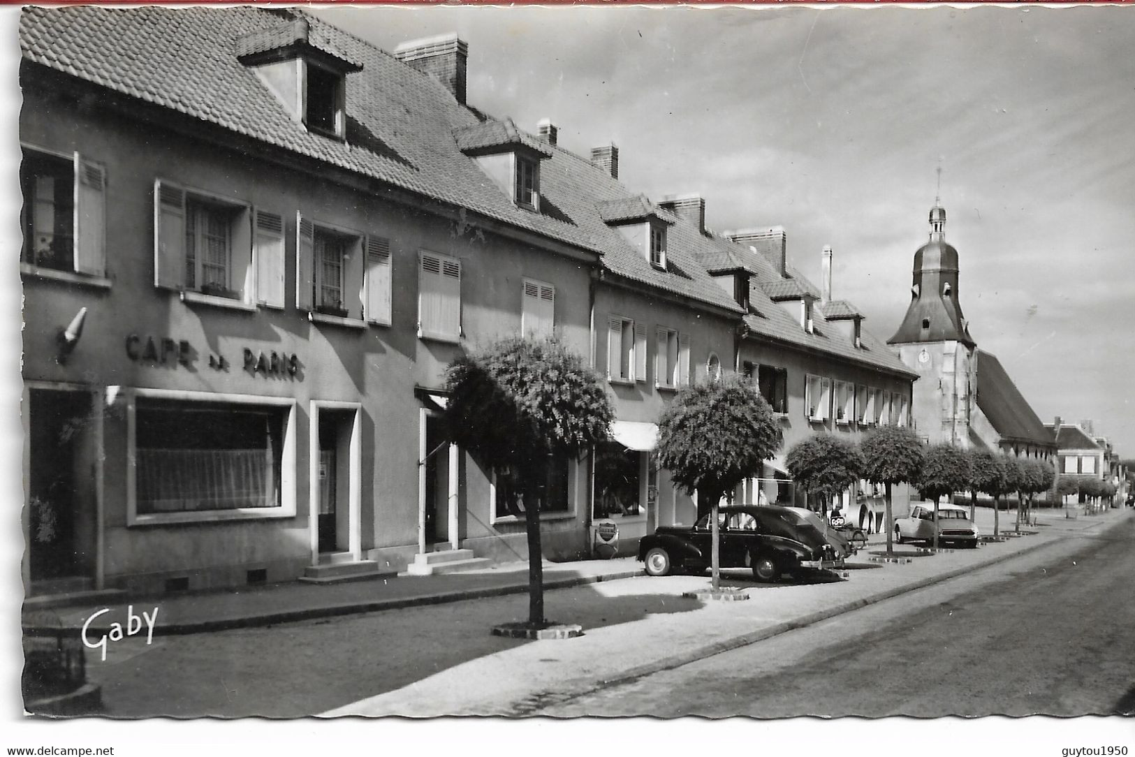 très bon lot de 60 cartes postales de villages de france