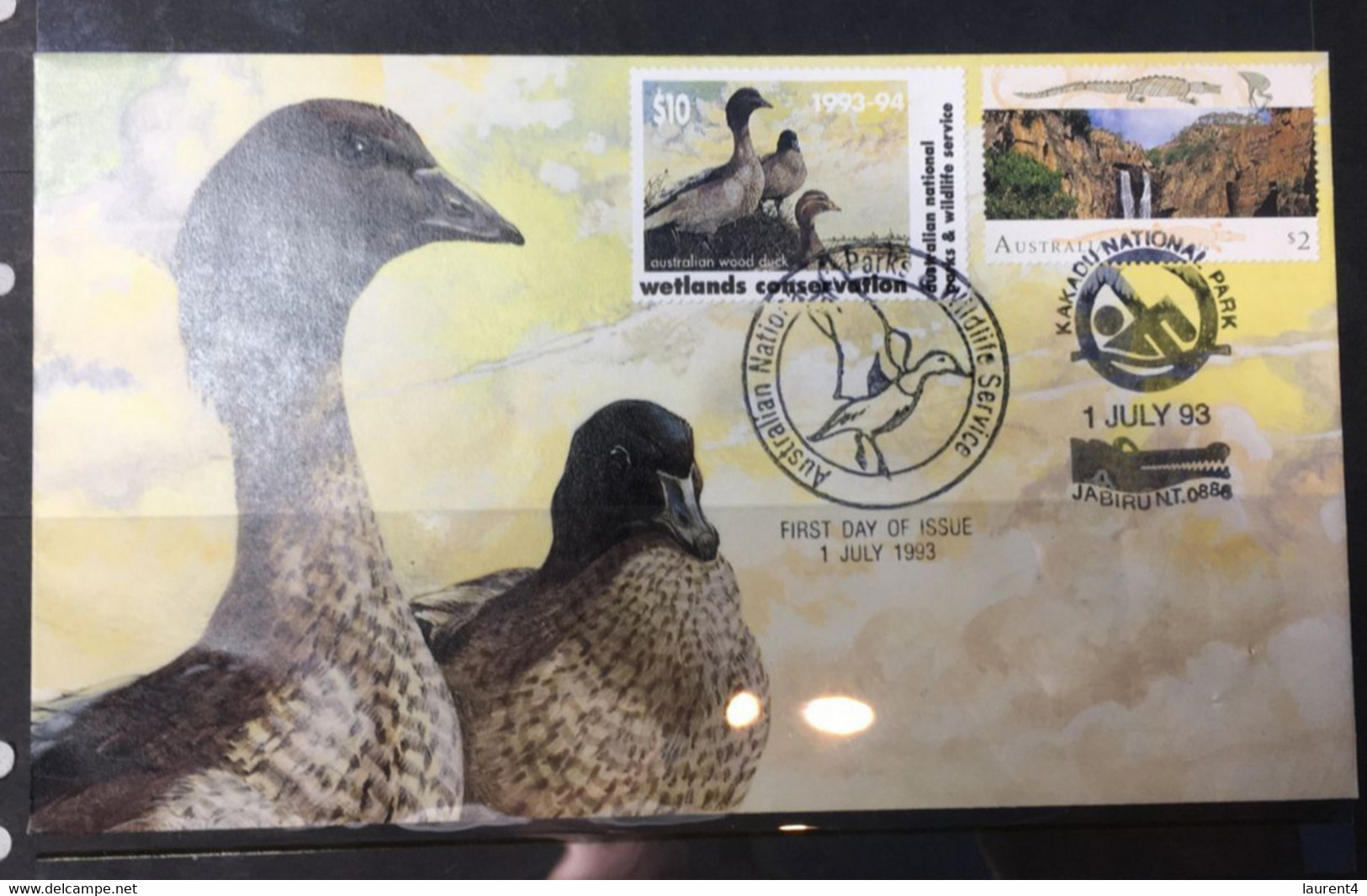 (stamps 10-3-2021) Australia - Wetland Conservation ($10.00 Duck FDC Stamp + 1 + $ 2.00 Stamp) 1993 - Cinderellas