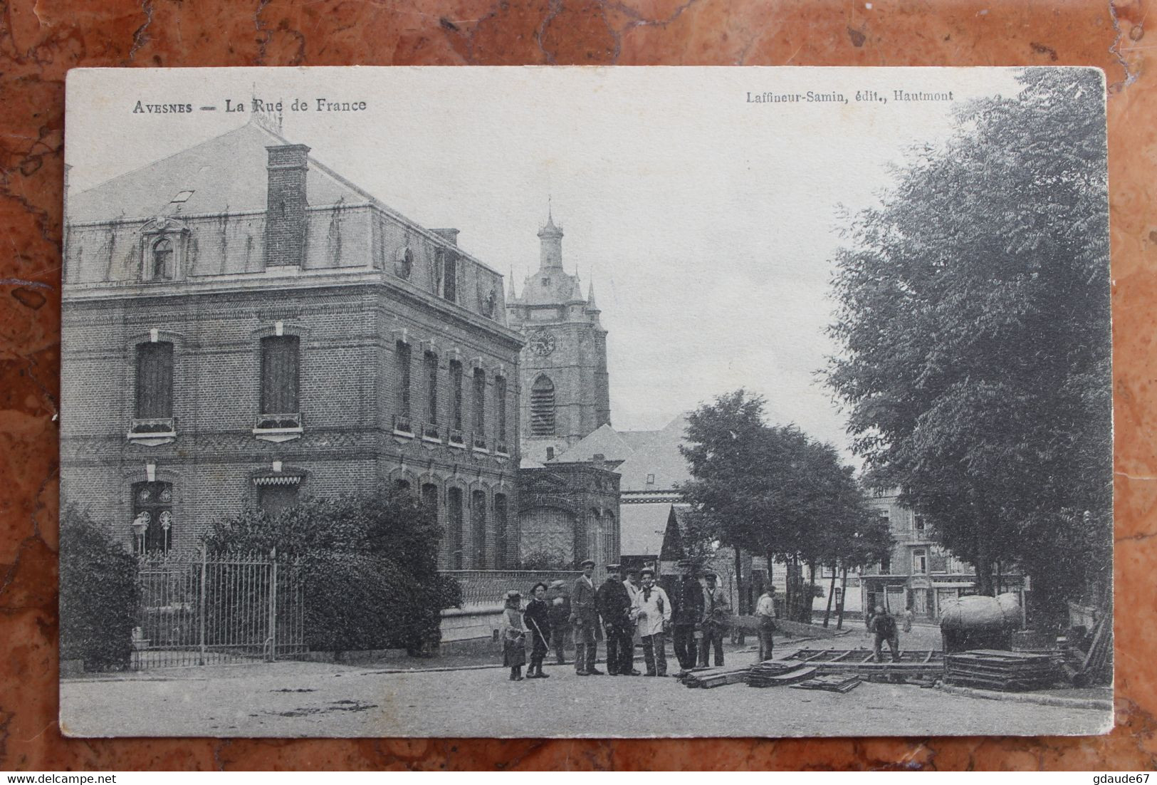 AVESNES SUR HELPE (59) - LA RUE DE LA FRANCE - Avesnes Sur Helpe