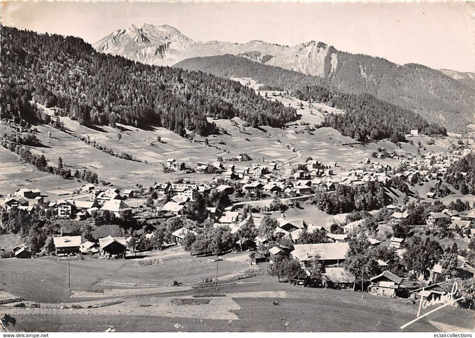 Morzine            74           Vue Générale     10X15 -  1953 -      N° 7    (voir Scan) - Morzine