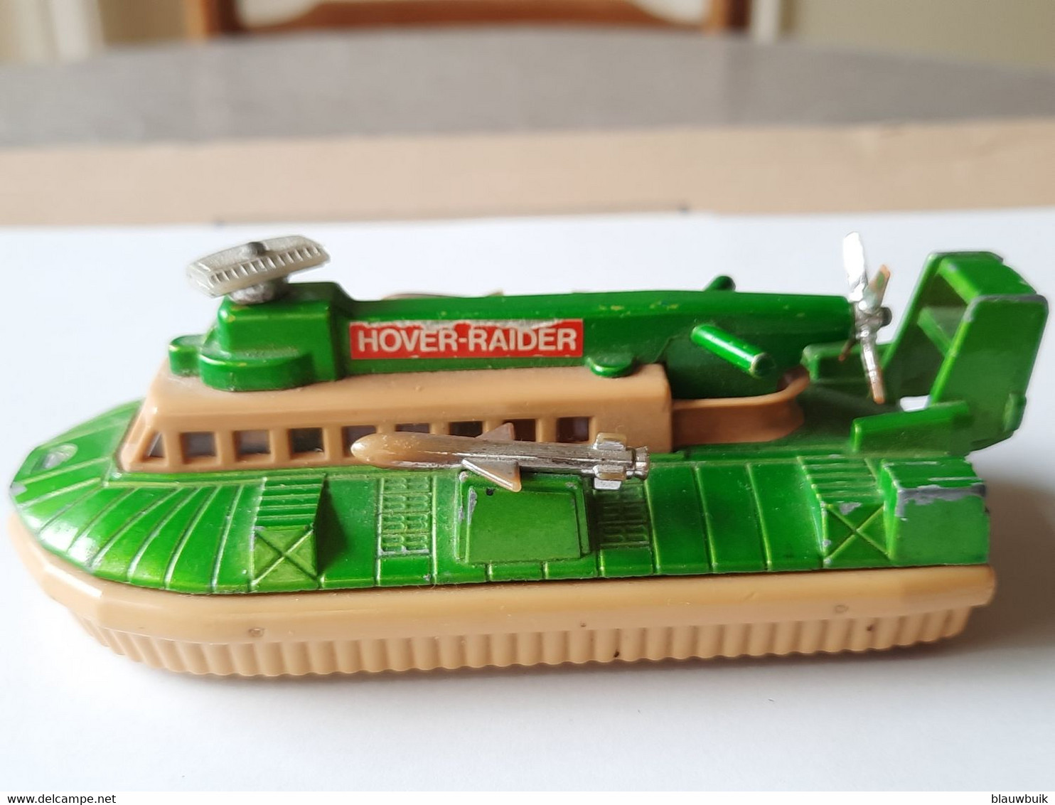 MATCHBOX K-105  Battle Kings Hover Raider - Bateaux