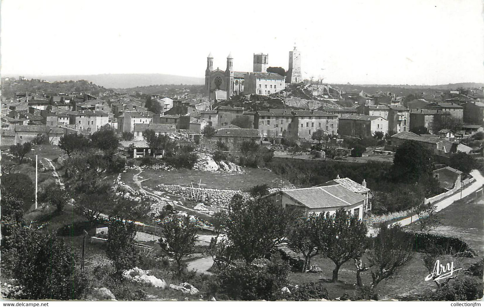 / CPSM FRANCE 83 "Rians, Vue Générale De La Garde" - Rians