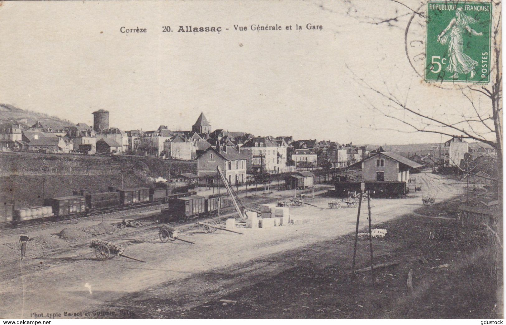 Corrèze - Allassac - Vue Générale Et La Gare - Otros & Sin Clasificación