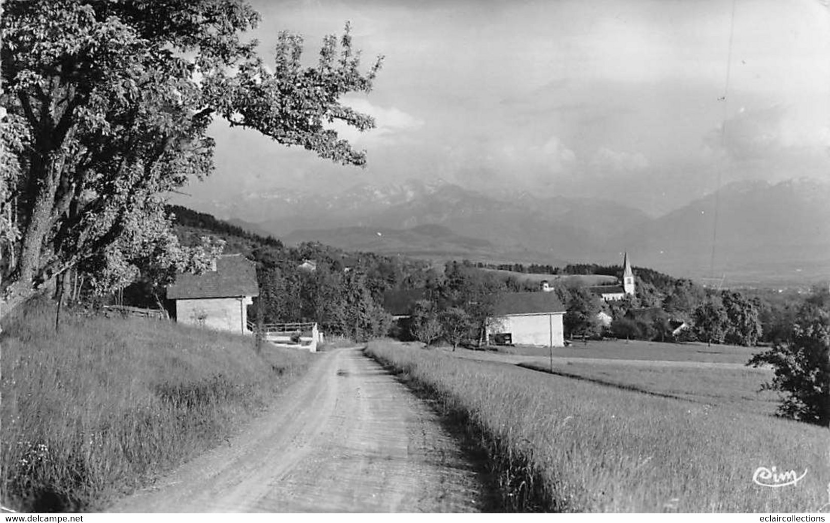 Lucinges       74       La Chaîne Du  Mont-Blanc       (voir Scan) - Autres & Non Classés