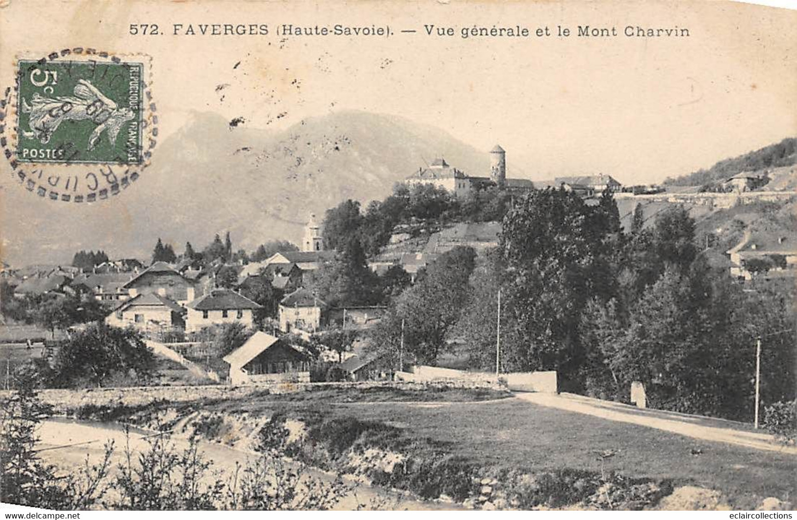 Faverges           74          Vue Générale Et Le Mont Charvin                  (voir Scan) - Faverges