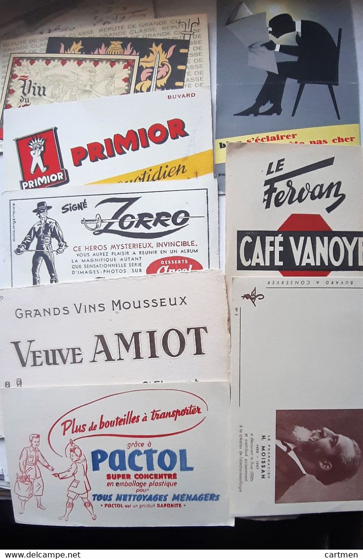 BUVARDS LOT 38 BUVARDS DIFFERENTS LE FRANCE ZORRO JOB MONTAGNE ALCOOLS DUBOUT PHARMACIE BEAUX GRAPHISMES BON ETAT 1950 - Collections, Lots & Séries