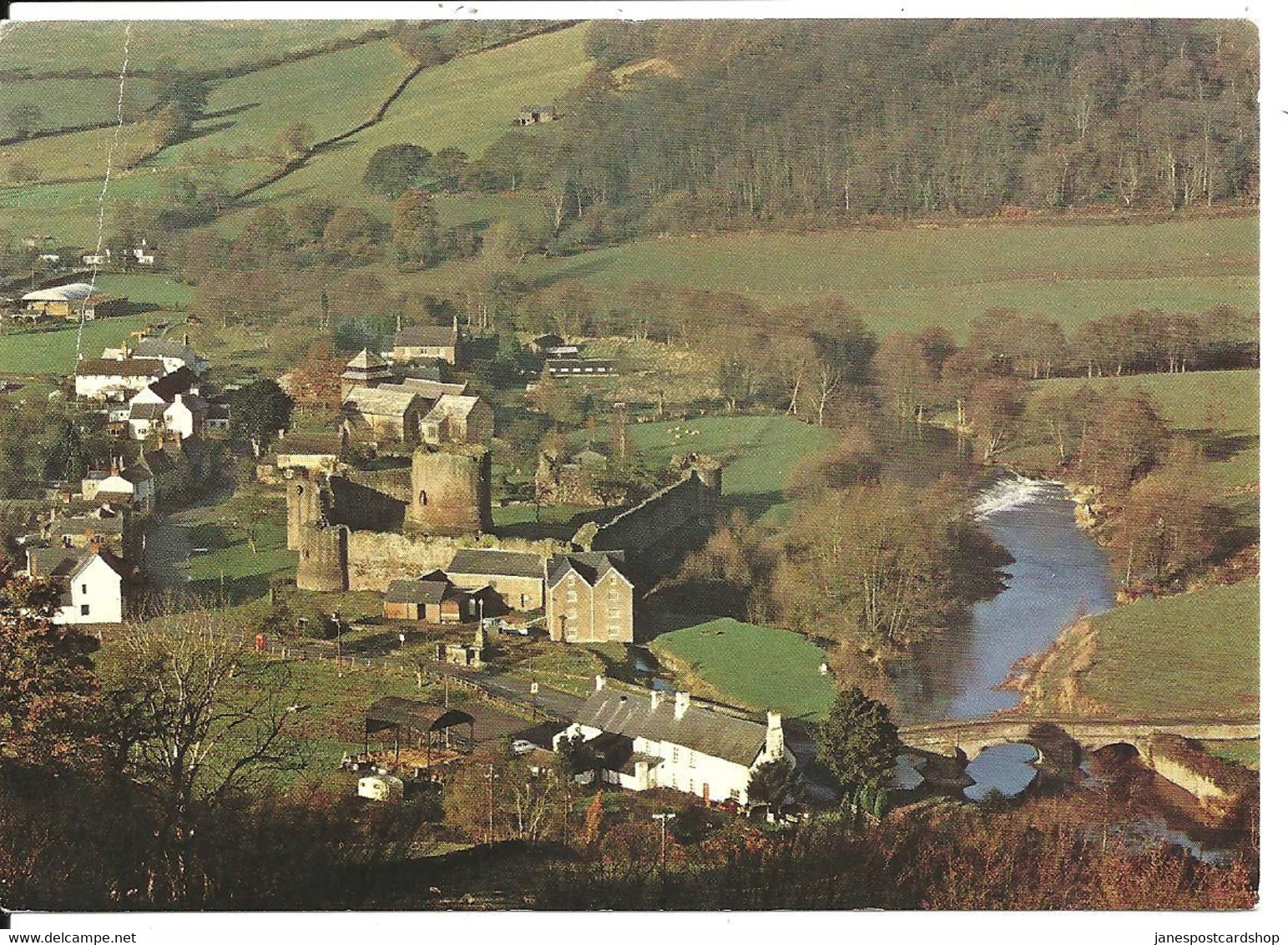 LARGER SIZED MODERN POSTCARD THE VILLAGE OF SKENFRITH - MONMOUTHSHIRE - - Monmouthshire