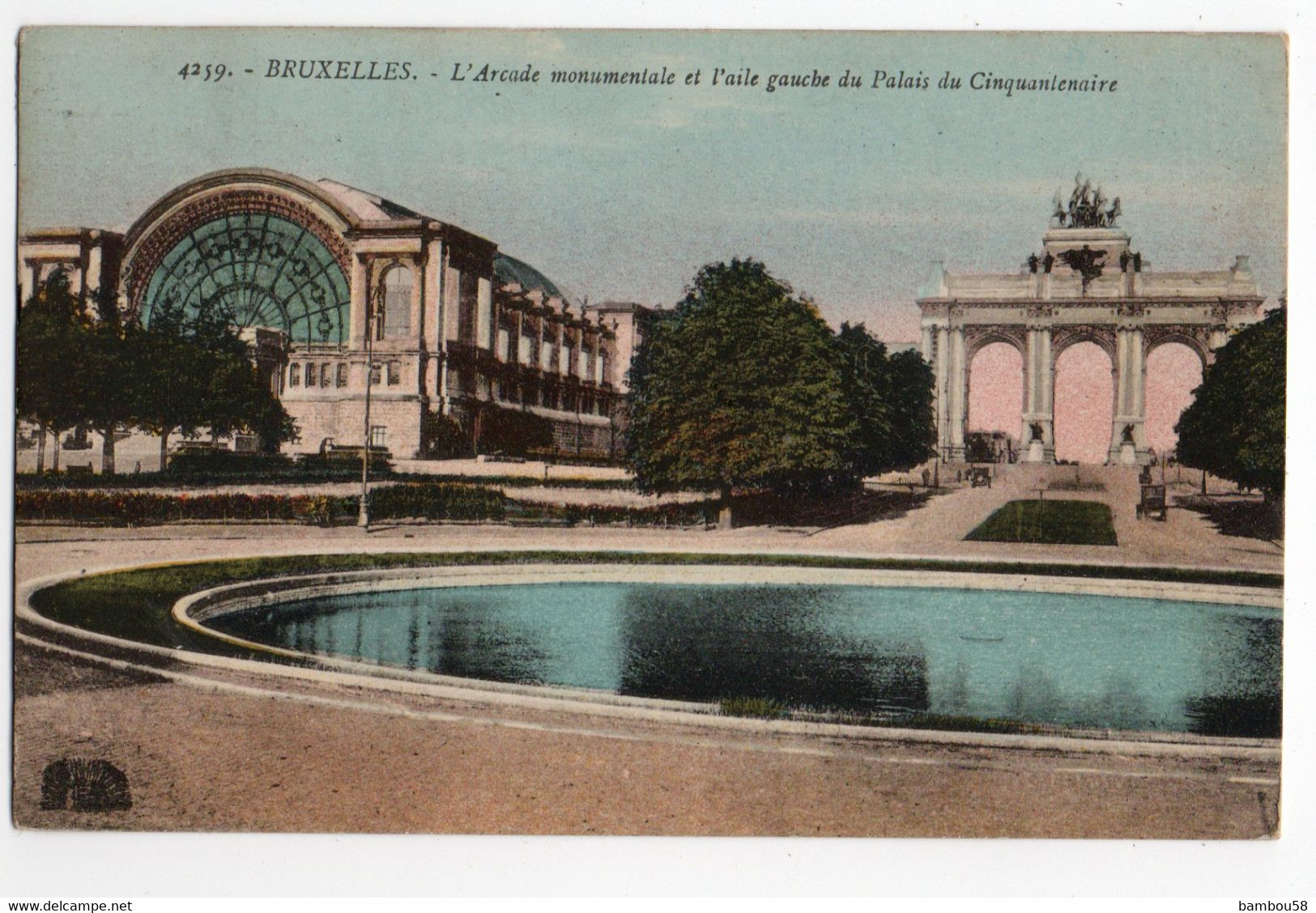 BRUXELLES * BELGIQUE * ARCADE MONUMENTALE * AILE GAUCHE PALAIS DU CINQUANTENAIRE * Carte Colorisée * FLAMME - Bruxelles National - Aéroport