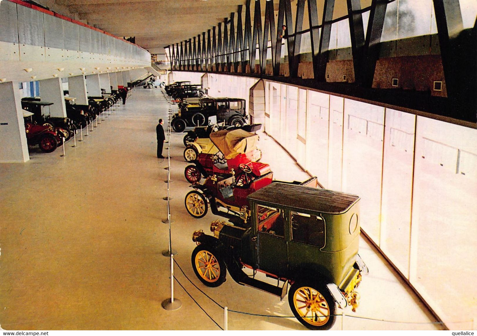 02424 "TORINO - MUSEO DELL'AUTOMOBILE - CARLO BISCARETTI DI RUFFIA - IL GRANDE SALONE" AUTO, ANIMATA. CART NON SPED - Musei