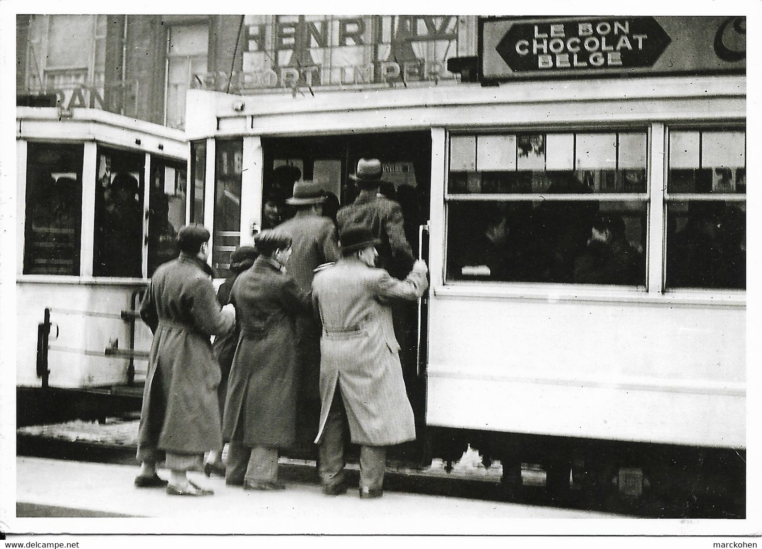 BRUXELLES (1000) - Transports : Tram Pris D'assaut Au Boulevard Du Jardin Botanique, Devant La Brasserie Henri IV (1936) - Nahverkehr, Oberirdisch