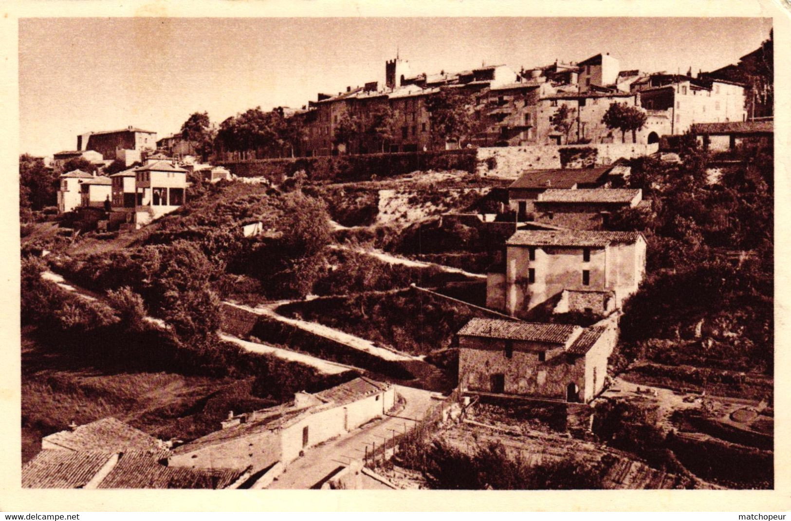 VENCE-LA-JOLIE - 06 - Les Vieux Remparts Et Les Moulins - Vence