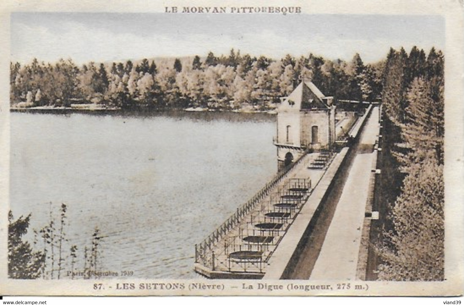 Les Settons - La Digue Du Lac - Montsauche Les Settons