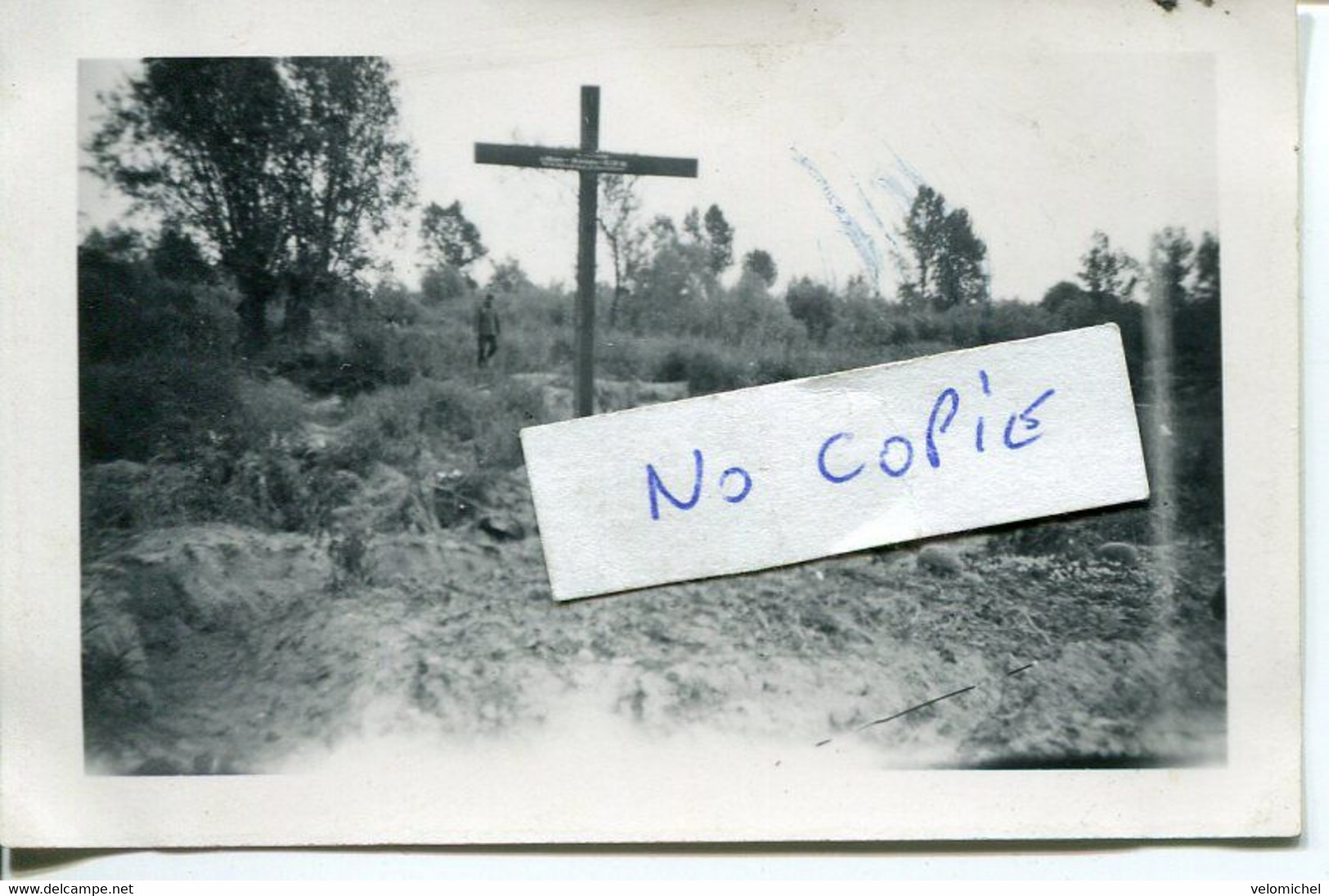 Ardennes. AMBLY-FLEURY. 1940. Tombe Commune Allemande - 1939-45