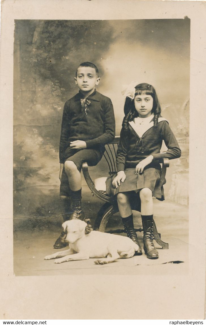 Photo-carte Deux Enfants Avec Chien Childs Girl Boy Dog Circulée écrite - Persone Identificate