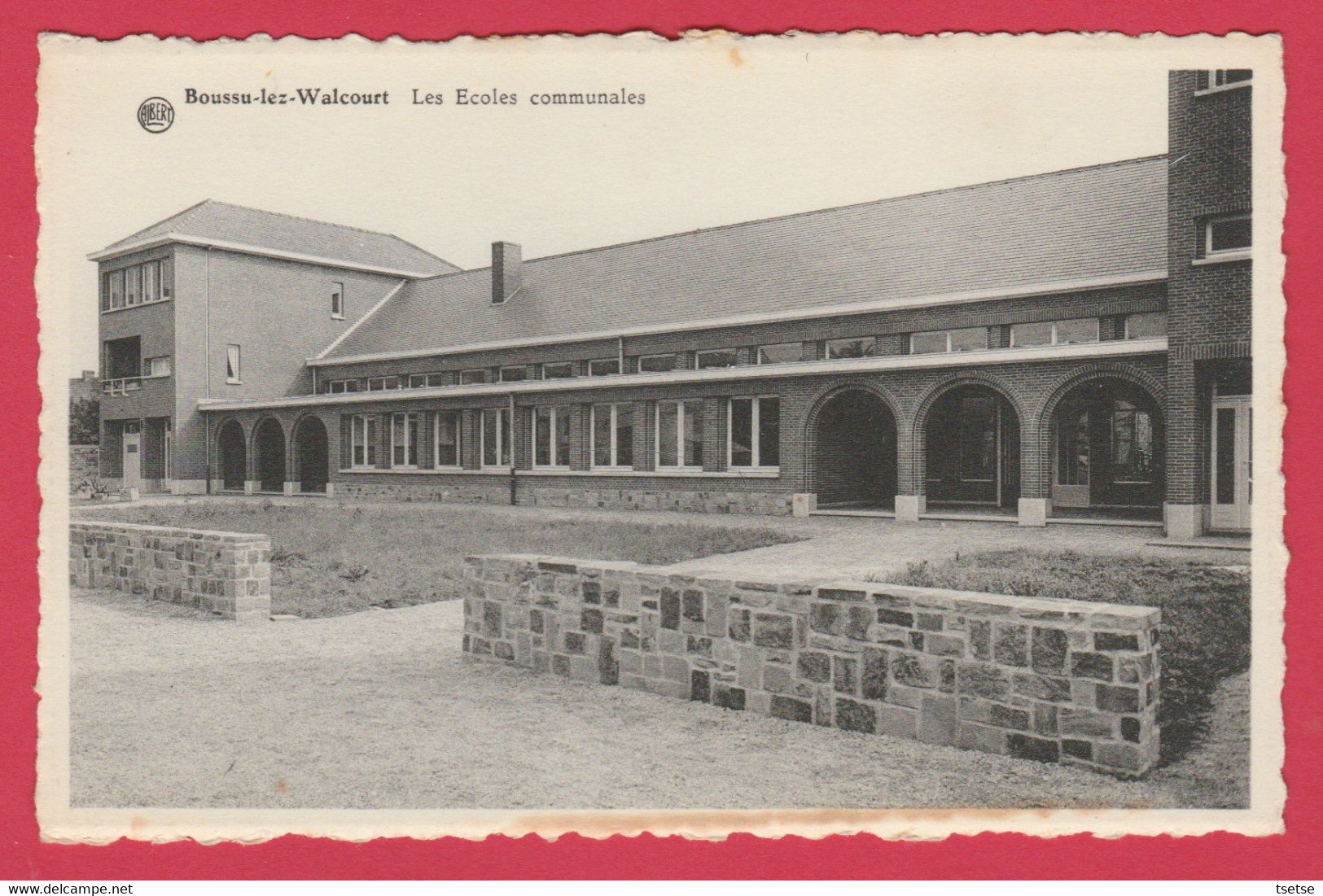 Boussu-lez-Walcourt - Les Ecoles Communales ( Voir Verso ) - Froidchapelle