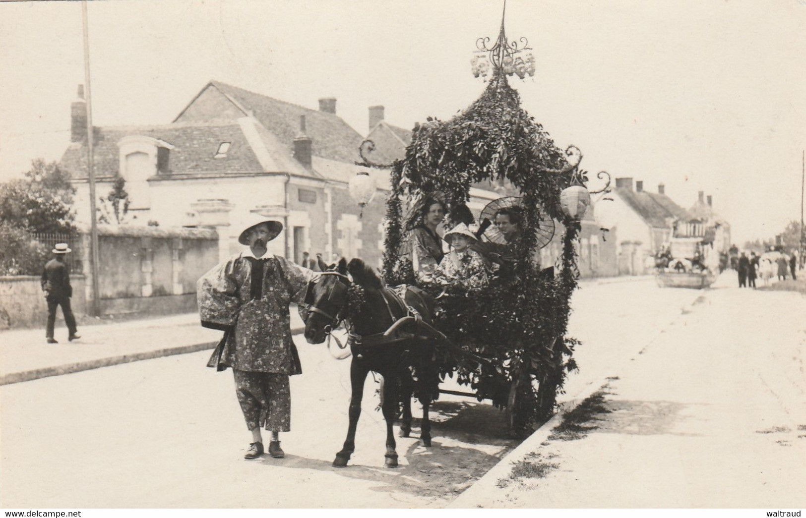 37--BLERE--CAVALCADE--ROUTE DE TOURS--VOIR SCANNER - Bléré