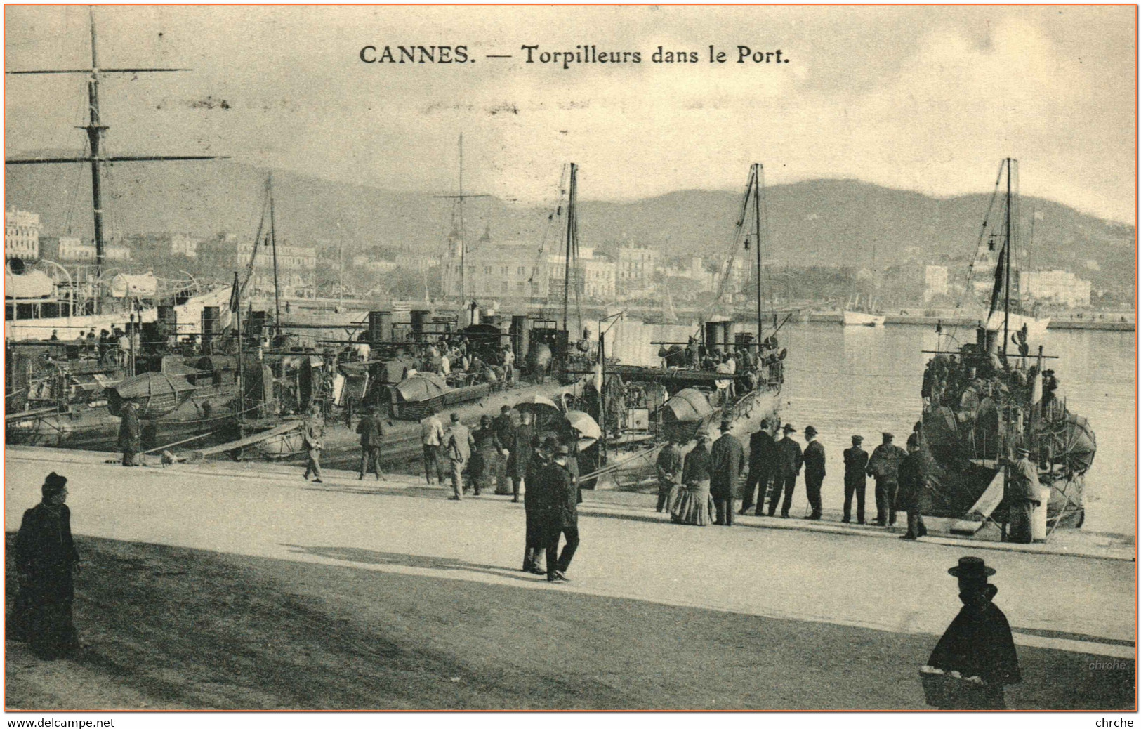 06 - CANNES - Torpilleurs Dans Le Port - Cannes