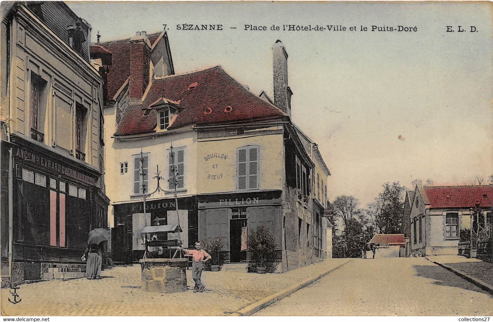 51-SEZANNE- PLACE DE L'HÔTEL DE VILLE ET PUITS-DORE - Sezanne