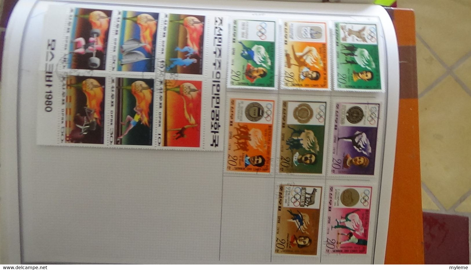 R31 Sur Feuilles De Cahier Timbres Corée, Hong-Kong, Indes, Indochine . Port Offert à 50 % Pour La France - Collections (en Albums)